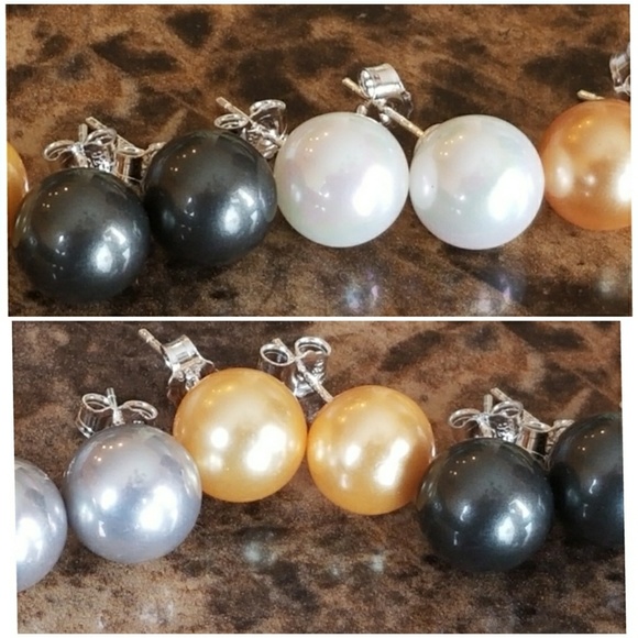 Genuine 10MM South Sea Akoya Pearl stud Earrings - Picture 2 of 8